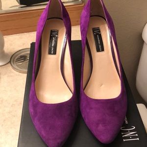 INC winter plum zitah pumps size 8.5